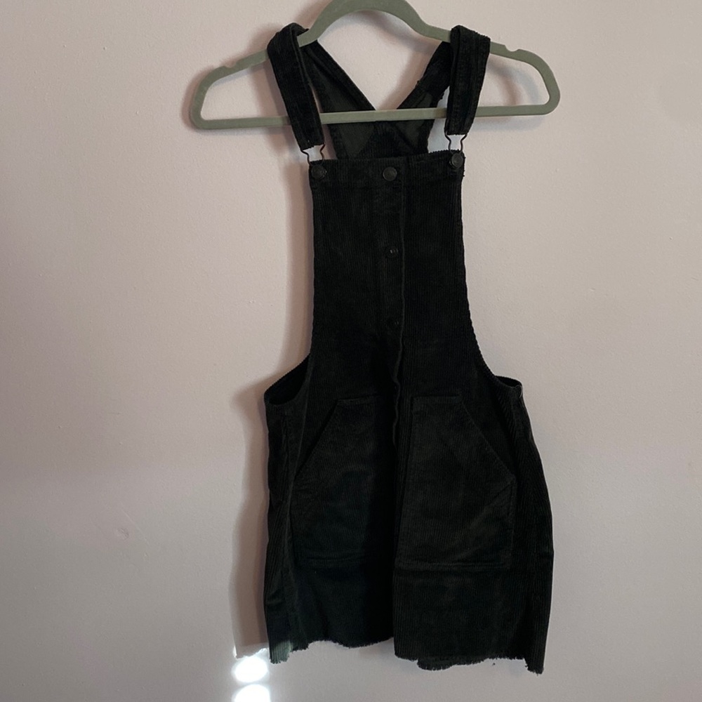 NWT. American Eagle Skirt overalls.